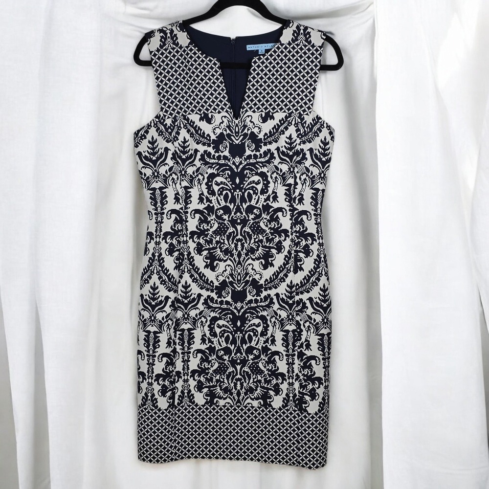ANTONIO‎ MELANI Dress Women Size 6 Sheath Navy White Damask Geometric Sleeveless